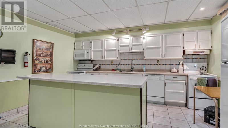  704 - 3936 Wyandotte Street East Windsor, N8Y4V1 | Image 37