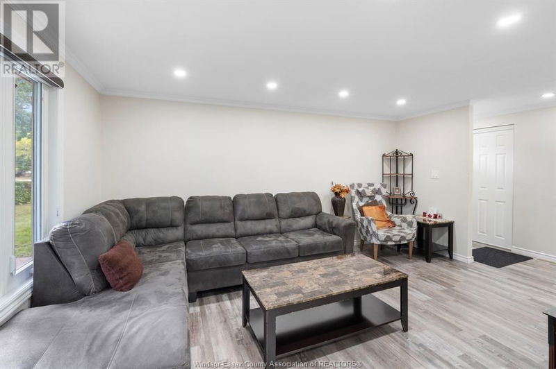 10240 EASTCOURT Drive  Windsor, N8R1E6 | Image 5