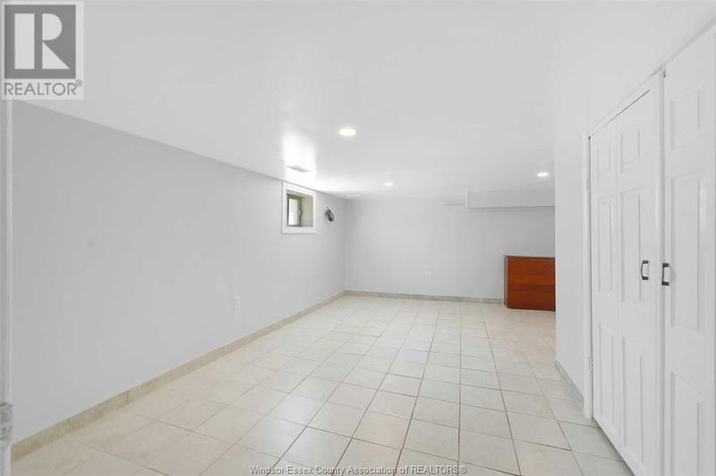 572 OAK null  Windsor, N9A5E6 | Image 24