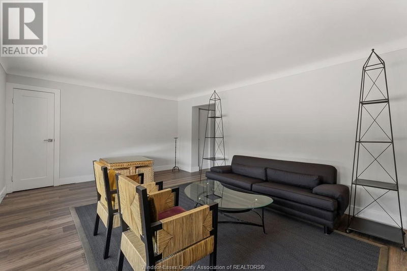  60 - 5550-60 WYANDOTTE Street East Windsor, N8S1M1 | Image 25