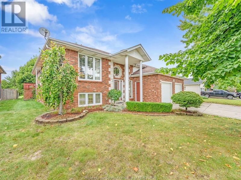 18 SHAWNEE Court  Leamington, N8H5A8 | Image 3