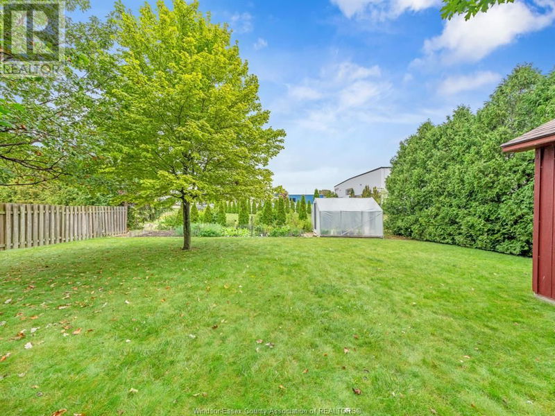 18 SHAWNEE Court  Leamington, N8H5A8 | Image 40