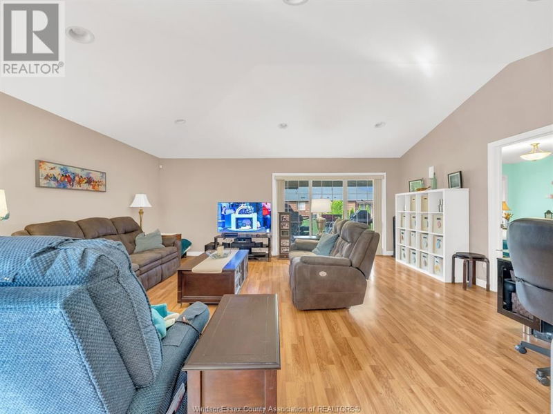 1885 LUXURY Avenue  Windsor, N8P1T2 | Image 20