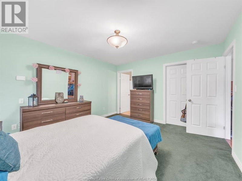 1885 LUXURY Avenue  Windsor, N8P1T2 | Image 25