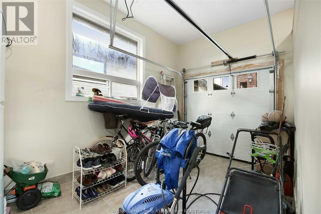 3740 DONATO DRIVE Image 39