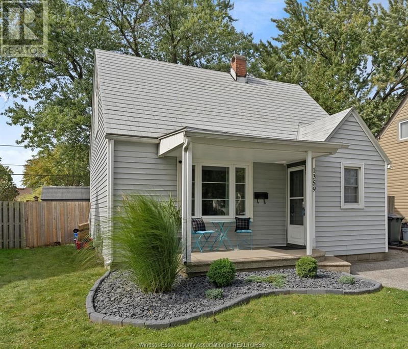 1359 Oak null  Windsor, N8X2B4 | Image 1