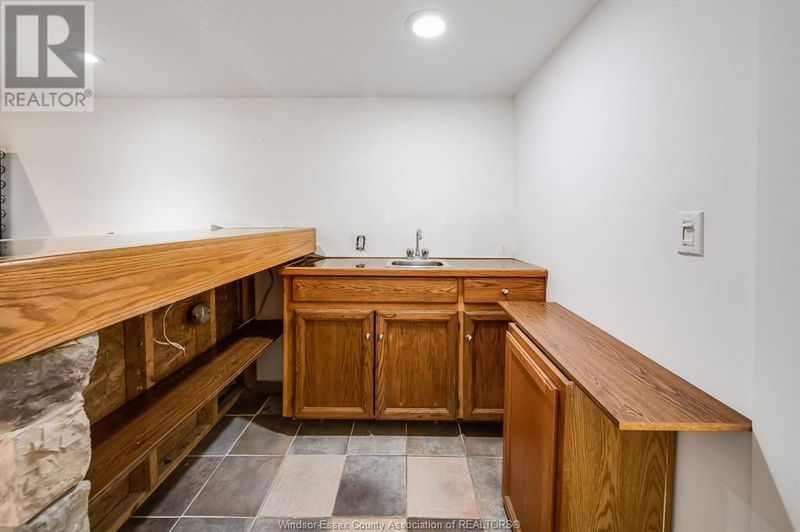 1110 ESDRAS Place  Windsor, N8S2N4 | Image 23