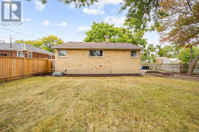 1110 ESDRAS Place  Windsor, N8S2N4 | Image 32