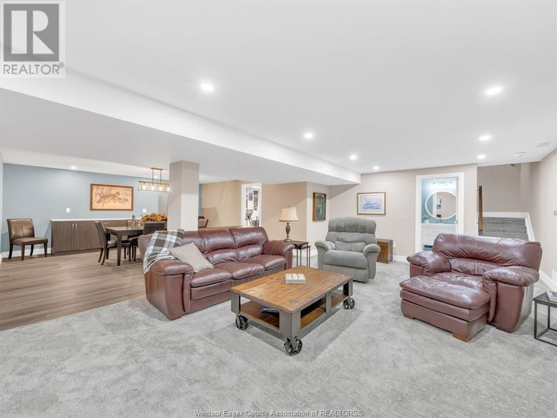 6087 LAURENTIDE Street  Windsor, N9J3Y7 | Image 25