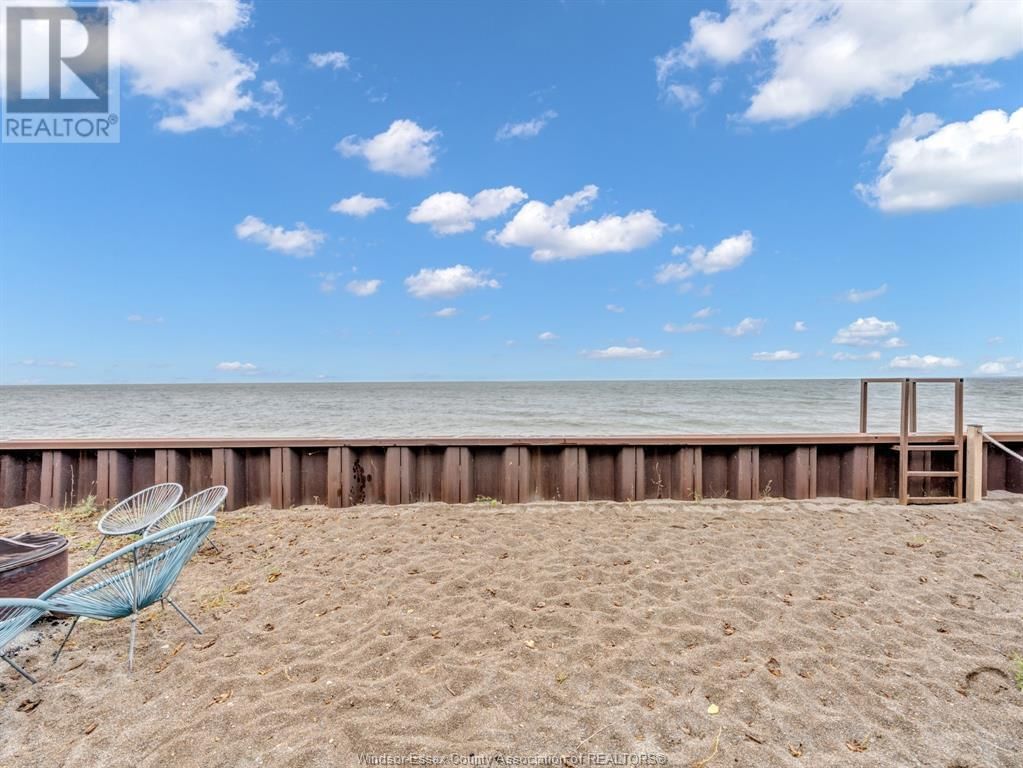 1006 POINT PELEE DRIVE Image 4