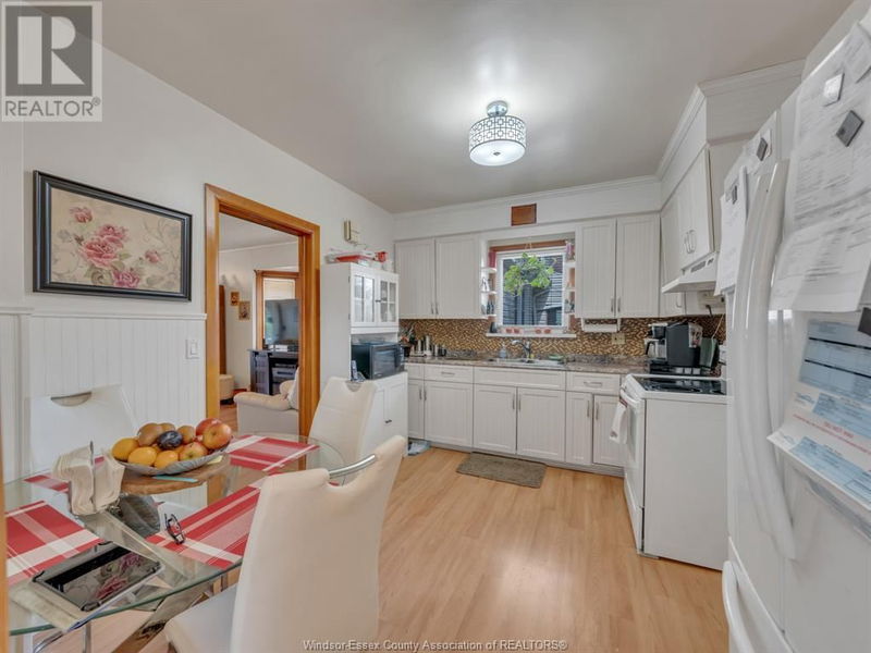 1166 PIERRE Avenue  Windsor, N9A2L4 | Image 11