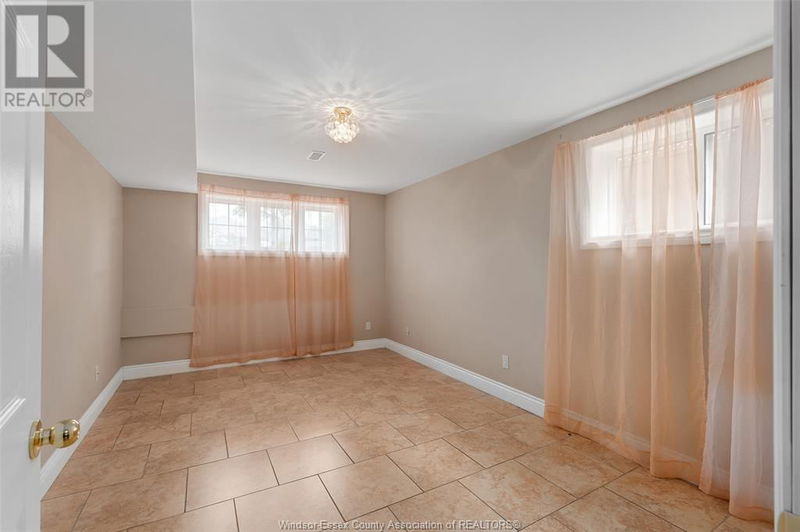 1117 CLOVER null  Windsor, N8P1W1 | Image 29