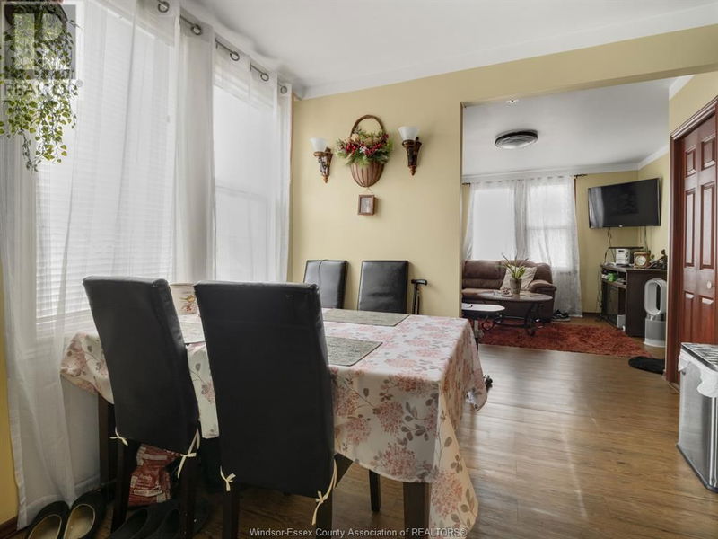 401 PARENT Avenue  Windsor, N9A2B9 | Image 20