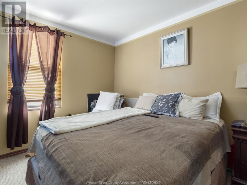 401 PARENT Avenue  Windsor, N9A2B9 | Image 21