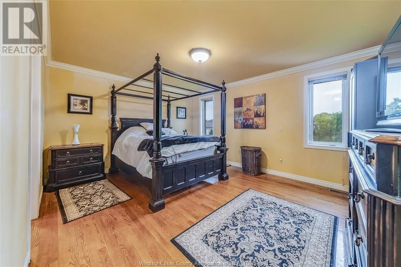 2978 LAUZON Road  Windsor, N8T2Z8 | Image 23