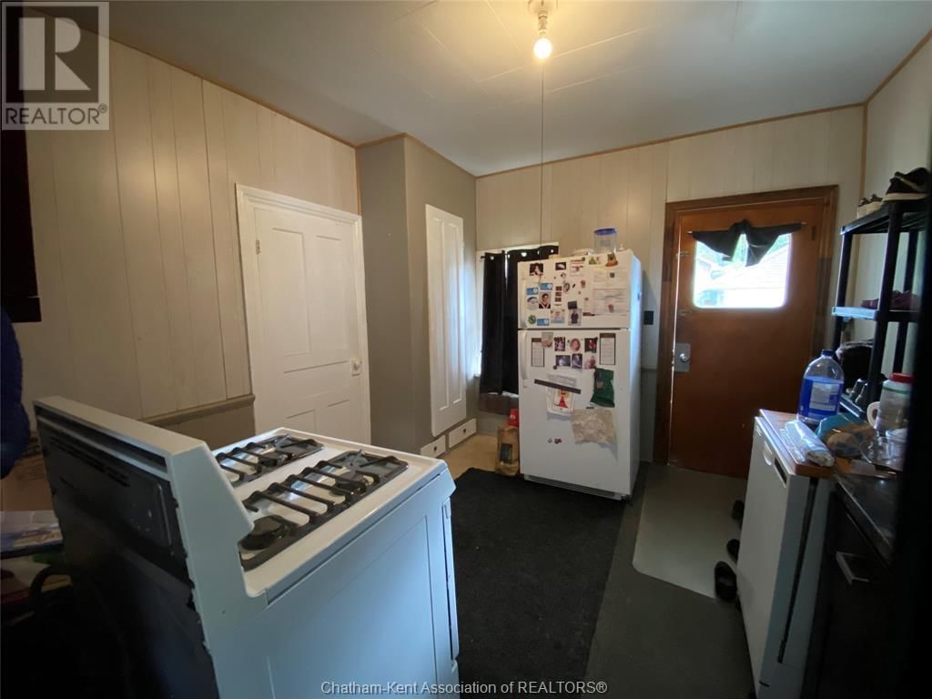 299 VICTORIA AVENUE Image 5