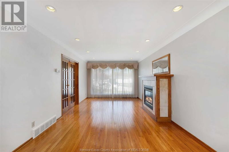 1255 GARDEN Court  Windsor, N8S2S1 | Image 10