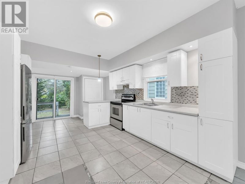 1255 WINDSOR Avenue  Windsor, N8X3L8 | Image 10