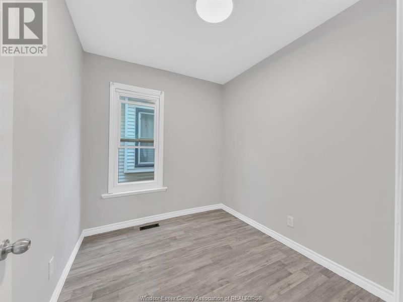 1255 WINDSOR Avenue  Windsor, N8X3L8 | Image 8