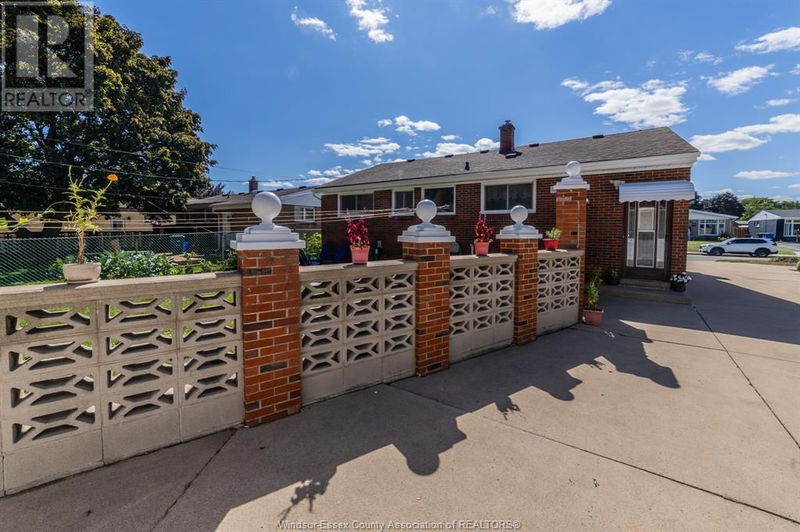 1026 WATSON Avenue  Windsor, N8S3T4 | Image 28