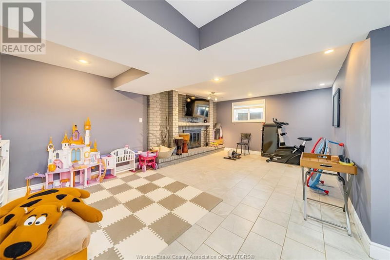 3730 WILDWOOD null  Windsor, N8R2B6 | Image 28