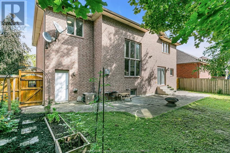 3741 INGLEWOOD Avenue  Windsor, N9E4P4 | Image 44