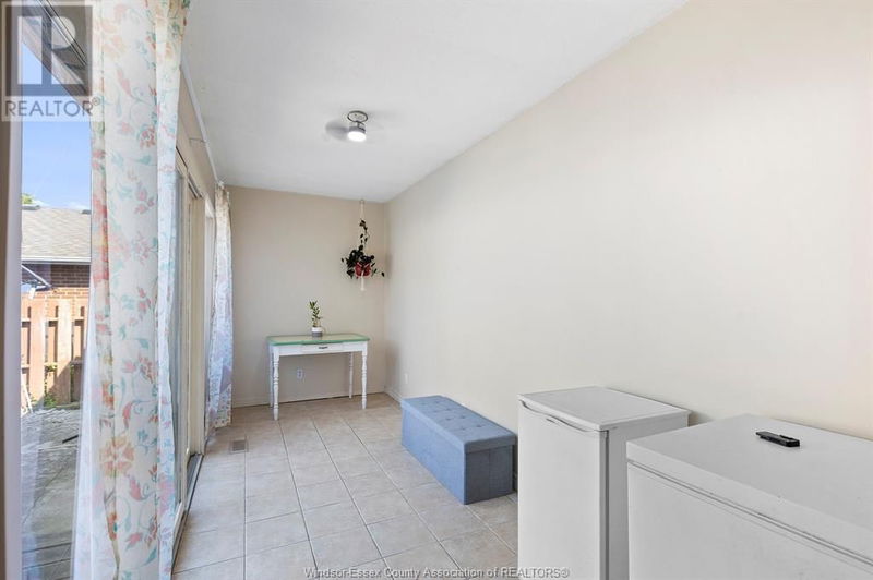 168 COGHILL null  Kingsville, N9Y3L1 | Image 10