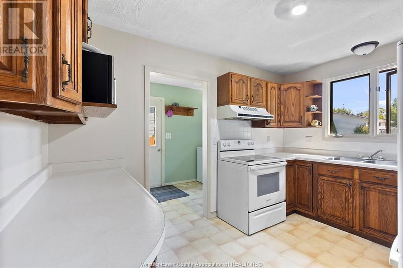 168 COGHILL null  Kingsville, N9Y3L1 | Image 11