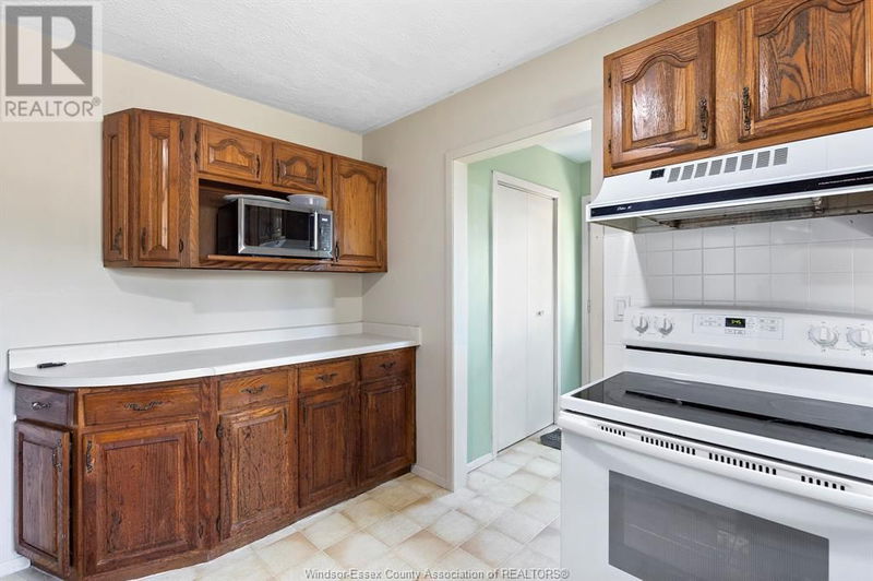 168 COGHILL null  Kingsville, N9Y3L1 | Image 13