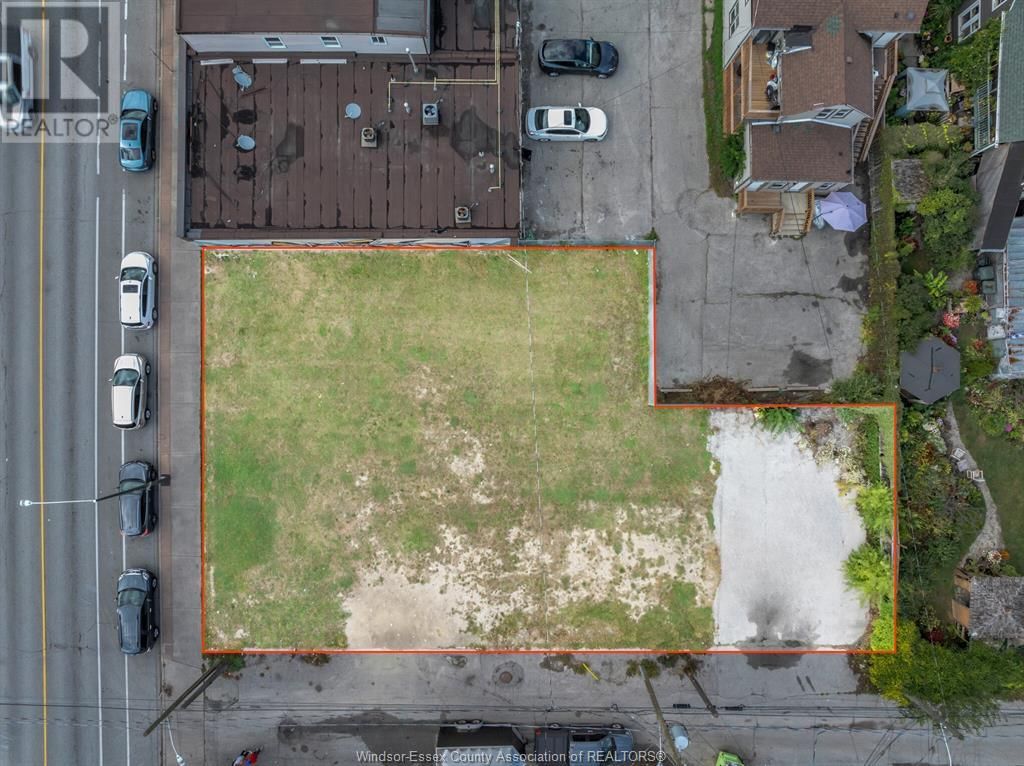 934-938 WYANDOTTE STREET EAST Image 6
