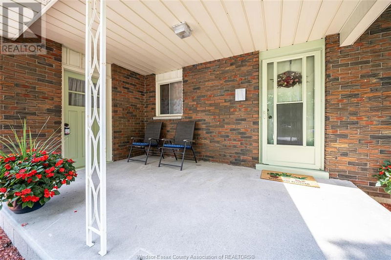 3240 ST. PATRICK'S Drive  Windsor, null | Image 3