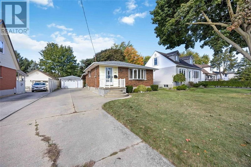 1049 BRIARFIELD Avenue  Sarnia, N7V4A2 | Image 6