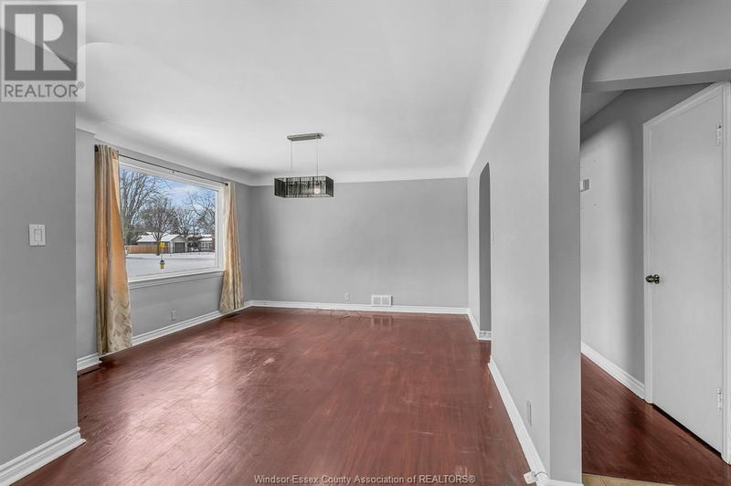 920 Roselawn Drive  Windsor, N9E1K9 | Image 6