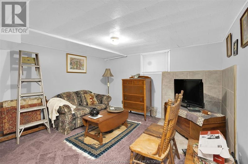 1077 CHILVER Road  Windsor, N8Y2K6 | Image 10