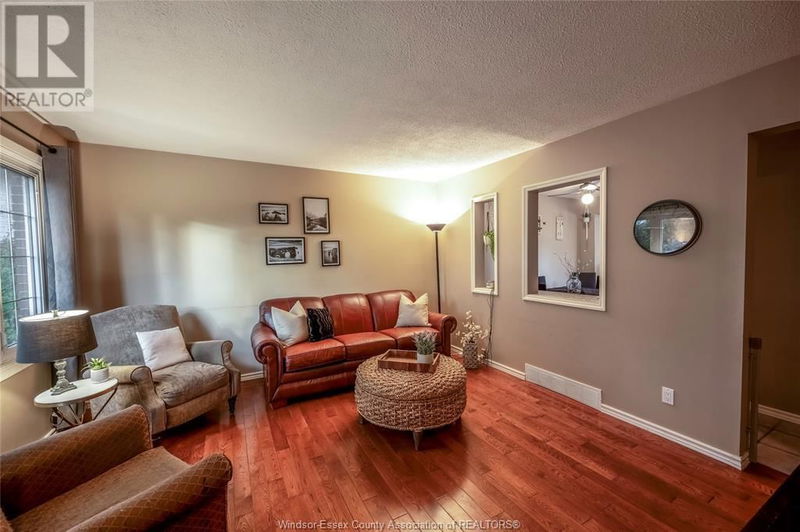 1584 CURRY null  Windsor, N9B3P1 | Image 8