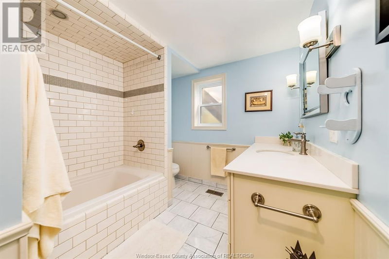 479 BEVEL Line  Leamington, N8H3V4 | Image 21