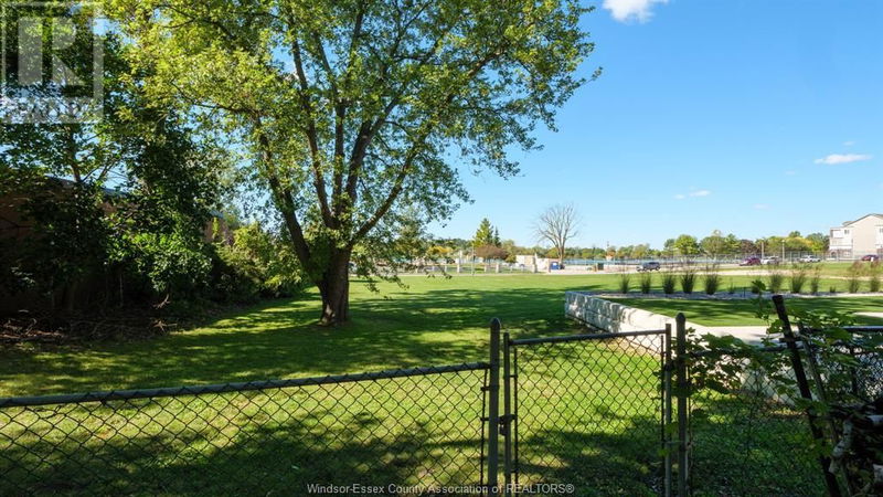 324 Ramsay Street  Amherstburg, N9V1Y5 | Image 25