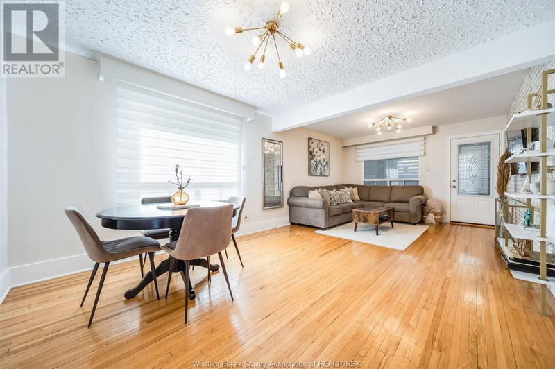 1832 GLADSTONE Avenue  Windsor, N8W2N3 | Image 10