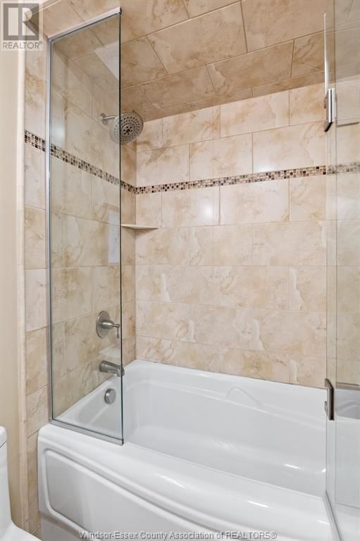  803 - 3663 RIVERSIDE Drive  Windsor, N8Y4V3 | Image 20