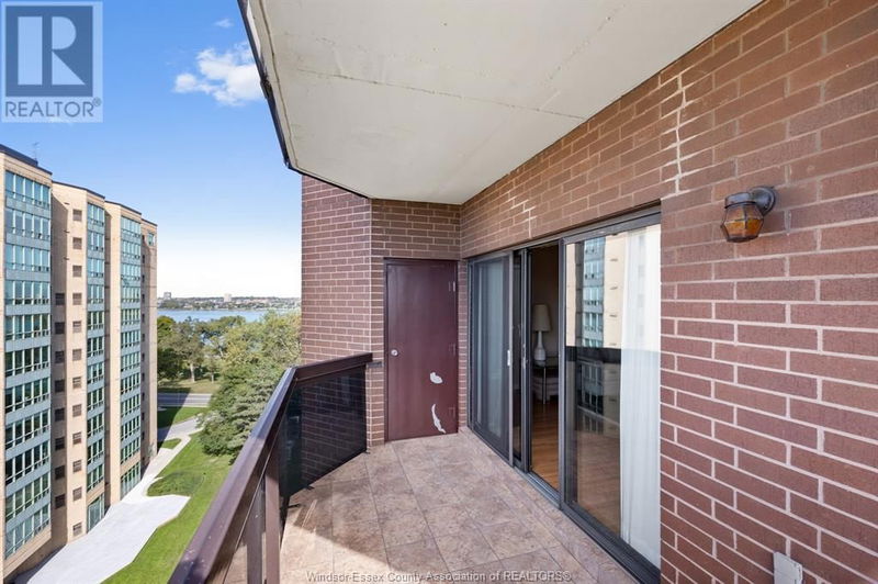  803 - 3663 RIVERSIDE Drive  Windsor, N8Y4V3 | Image 21