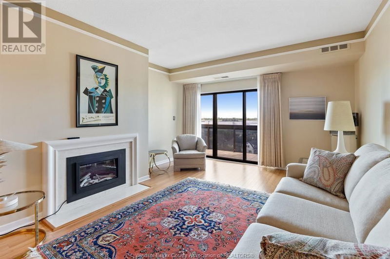  803 - 3663 RIVERSIDE Drive  Windsor, N8Y4V3 | Image 3