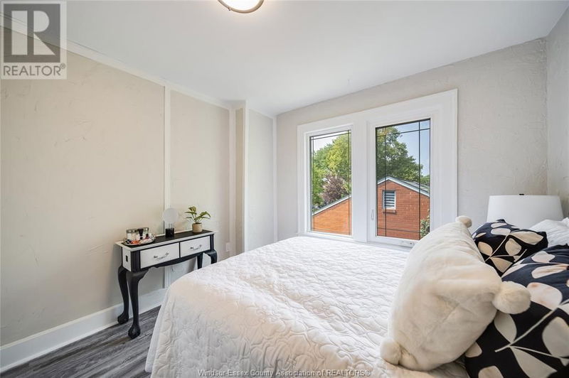 228 PRADO null  Windsor, N8S2H1 | Image 17