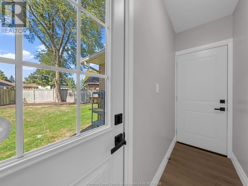 3085 ST. PATRICK'S Avenue  Windsor, N9E4C2 | Image 27