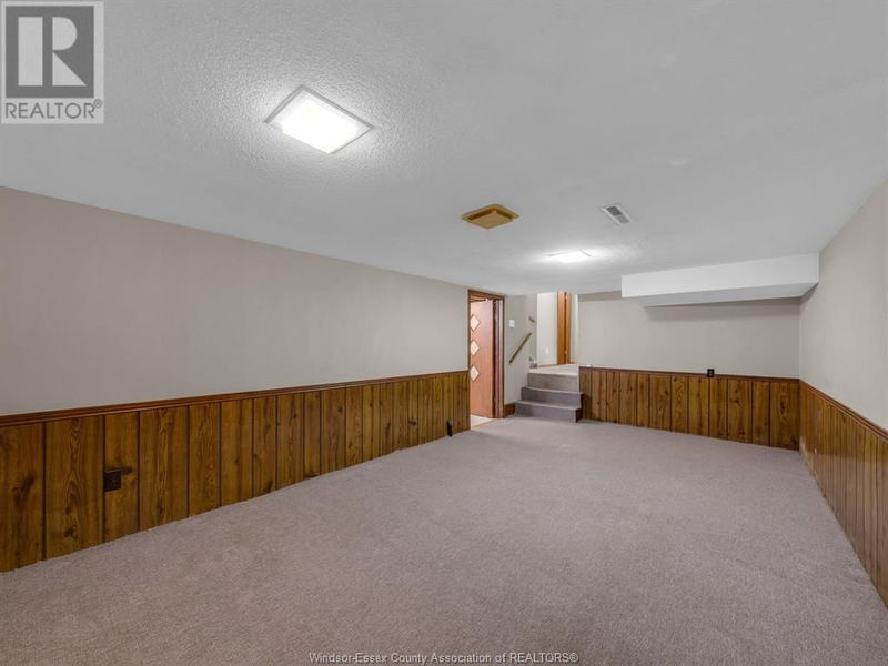 2977 FOREST GLADE Drive  Windsor, N8R1L6 | Image 20