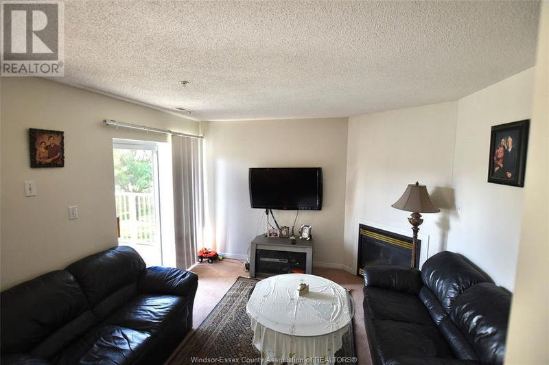  217 - 3160 WILDWOOD Drive  Windsor, N8R2K8 | Image 4