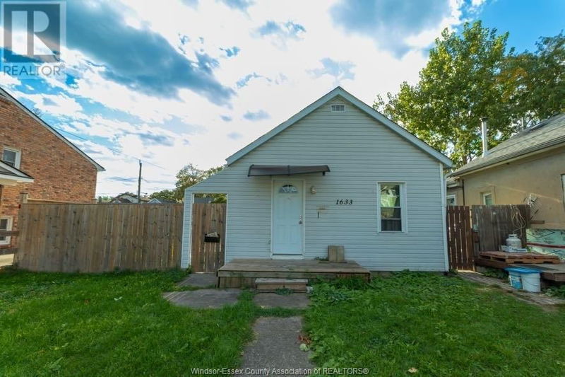 1633 PARENT null  Windsor, N8X4J9 | Image 2