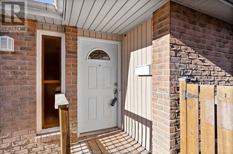 8370 GREGORY Place  Windsor, N8S4N4 | Image 2