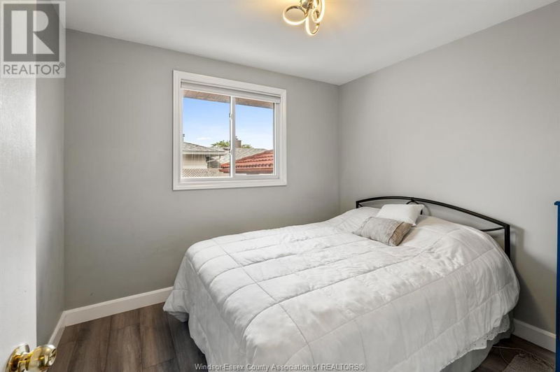 3308 FOREST GLADE Drive  Windsor, N8R1X3 | Image 22