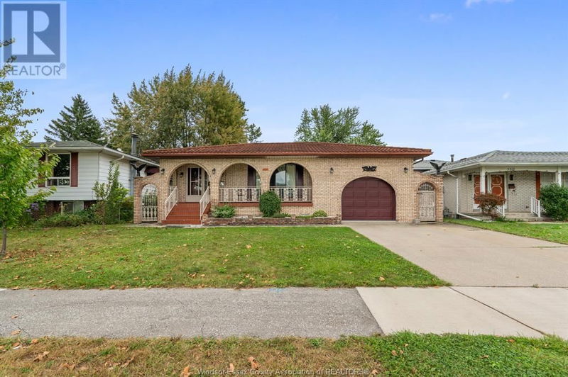 3308 FOREST GLADE Drive  Windsor, N8R1X3 | Image 50