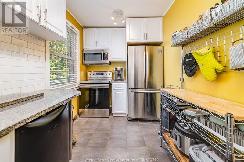 1863 DURHAM Place  Windsor, N8W3A2 | Image 10